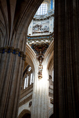Naklejka premium Intricate architecture inside the Salamanca Cathedral.. Interior of the Cathedral of Salamanca, Spain