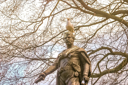 Statue of David Livingstone, Edinburgh, Scotland