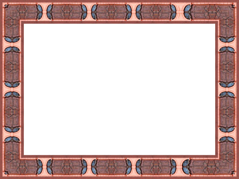 Breiter leerer rechteckiger Bilderrahmen aus Holz mit wei&szlig;en Hintergrund