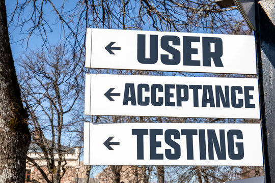 USER ACCEPTANCE TESTING Directional Sign Outdoor Concept