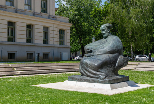 Monument to Marko Marulic