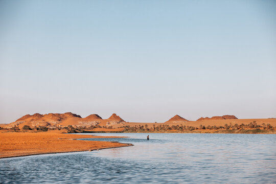 Sacred Waters of the Sahara &mdash; Bathing at Lake Yoa
