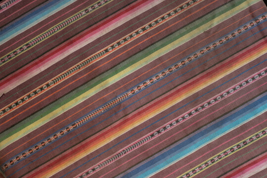 Textura de tejido andino de uso cotidiano en los andes peruanos, regi&oacute;n central del Per&uacute;, valle del Mantaro, Huancayo y Jauja