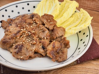 한국음식 양념 돼지갈비 구이