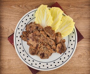 한국음식 양념 돼지갈비 구이