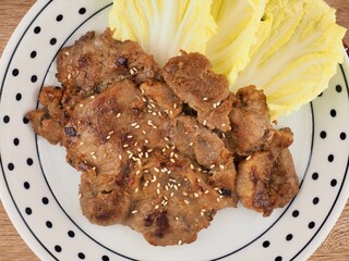 한국음식 양념 돼지갈비 구이