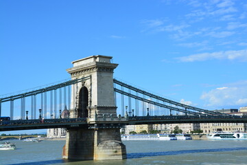 Obraz premium ハンガリー ブダペストのくさり橋