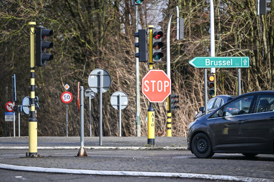 Circulation signalisation auto voiture Belgique Bruxelles Brussel