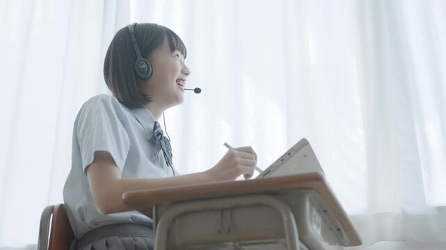 授業を受ける学生