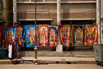 Traditional street scene in Tamil Nadu / South India1