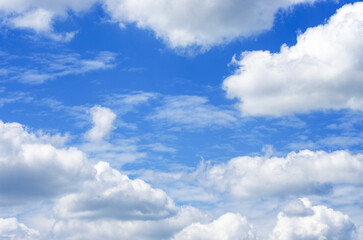Obraz premium Blue sky and white clouds.