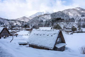 冬の白川村 © Riyourrr