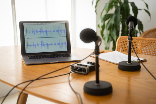 Podcast Studio Setting