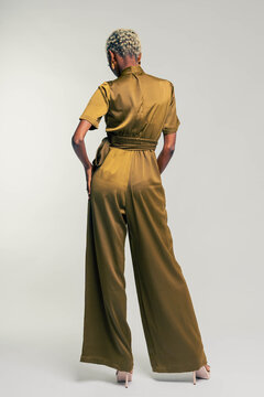 full length Studio Fashion