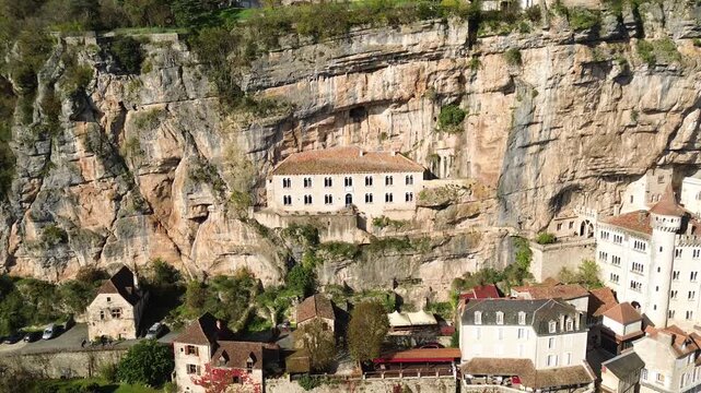 Rocamadour - Village de Rocamadour  - drone 4k
