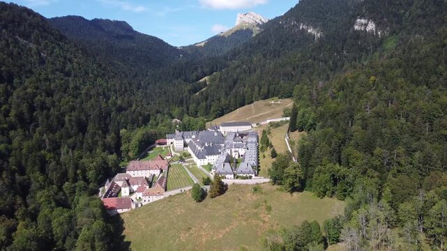 Monast&egrave;re de la Grande Chartreuse - Drone 4k