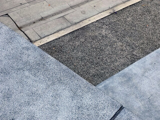 Abstract Geometric Textures of Urban Surfaces