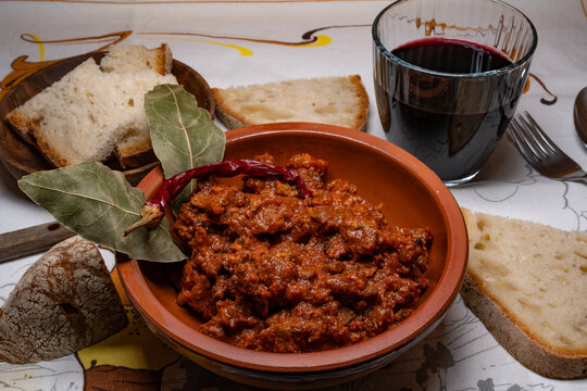 A typical dish of the cuisine of Campania: neapolitan pork soffritto