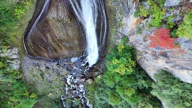 Ginga Waterfall | Top Down View | Overhead | Flowing Water | Hokkaido
