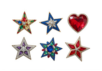 Obraz premium Collection of colorful gemstone stars and heart brooches isolated on transparent background