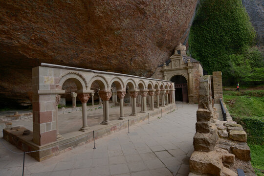 San Juan de la Pe&ntilde;a Monastery Cloister, Huesca Spain - Rocky Mountain Architecture