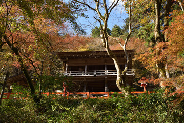 秋の貴船神社　本宮　龍船閣(京都市左京区)