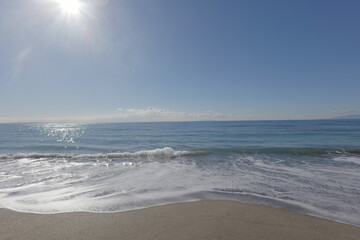 Obraz premium waves on the beach