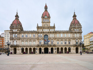 Concello de A Coru&ntilde;a on a cloudy day