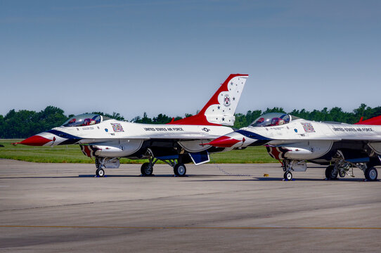 Scott AFB, IL&mdash;Jun 10, 2017; Two U.S. Air Force Thunderbirds F-16C jets taxi on the runway before an airshow performance