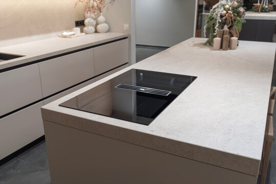 Ceramic glass electric stove with downdraft exhaust system