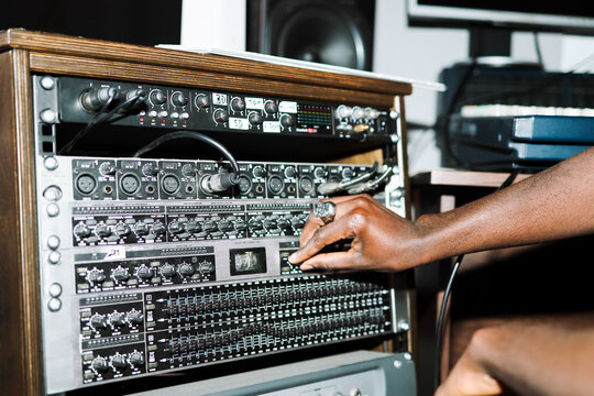 Adjusting audio equipment settings