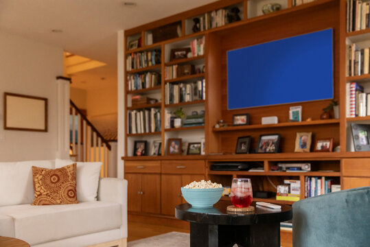 Streaming screen  tv video entertainment center 