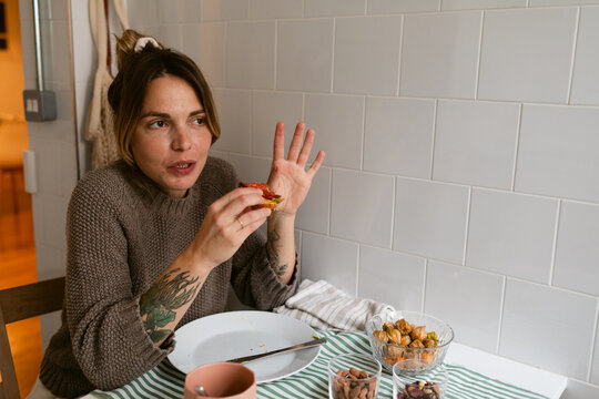 Talking Breakfast Kitchen