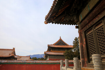 Fototapeta premium The blue glazed tiles on the wall as the background, the traditional architecture