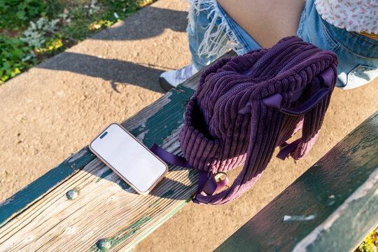 mobile phone blank screen