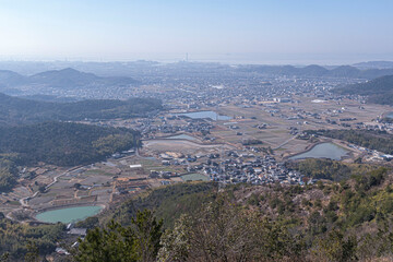 高御位山（たかみくらやま）兵庫県加古川市と高砂市にまたがる標高304mの山のハイキング中に見える風景