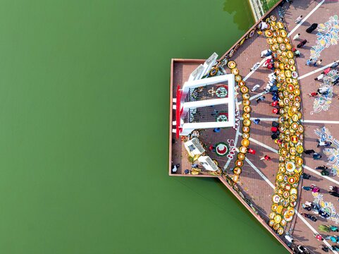 Khulna, Bangladesh - February 21, 2026: People place floral wreaths at the Shaheed Minar, marking International Mother Language Day and Language Martyrs&acirc;&euro;&trade; Day.