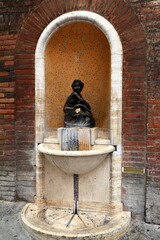 Naklejka premium The historic medieval center of the Italian hill town of Colle di Val d' Elsa, Siena, Tuscany