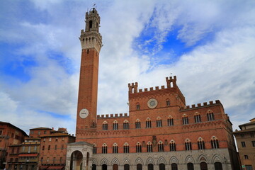 Naklejka premium Panorama of Piazza del Campo in Siena, Tuscany, Italy