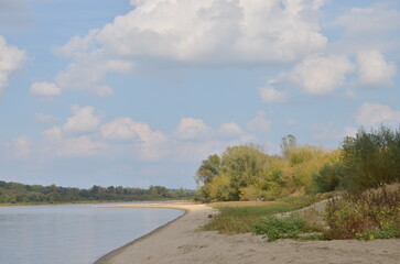 rzeka, linia brzegowa © Jarosaw