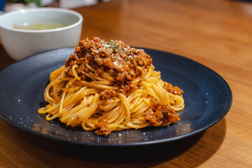 ミートソースパスタの夕食