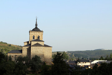 Obraz premium Iglesia de San Nicolas de Bari in Molinaseca July 2024