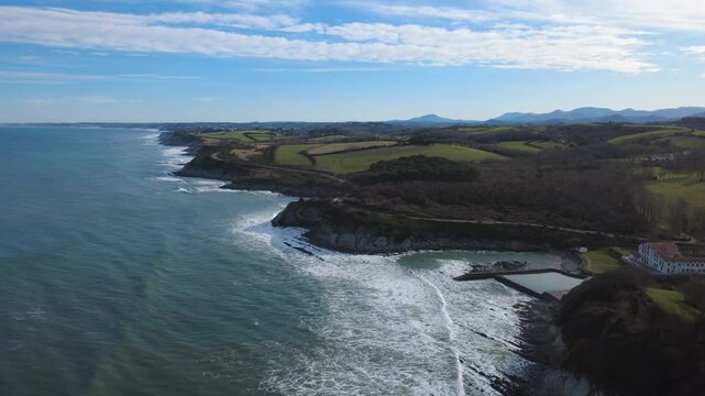 Vue a&eacute;rienne de la corniche basque et la Villa Haizabia entre Saint jean de luz et hendaye dans le pays basque. 