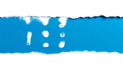 Obraz premium A ripped strip of paper, revealing a bright blue background with irregular tear edges
