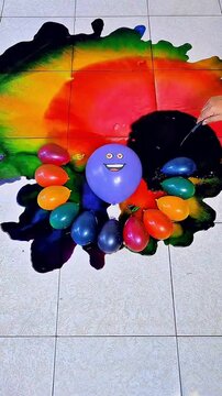 Satisfying sound balloons popping and glass breaking video 