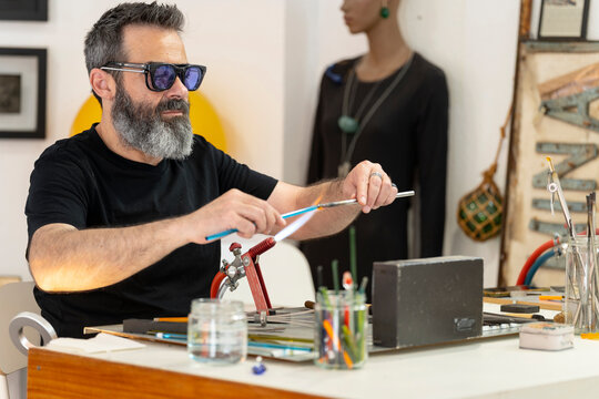 jeweler creating a piece