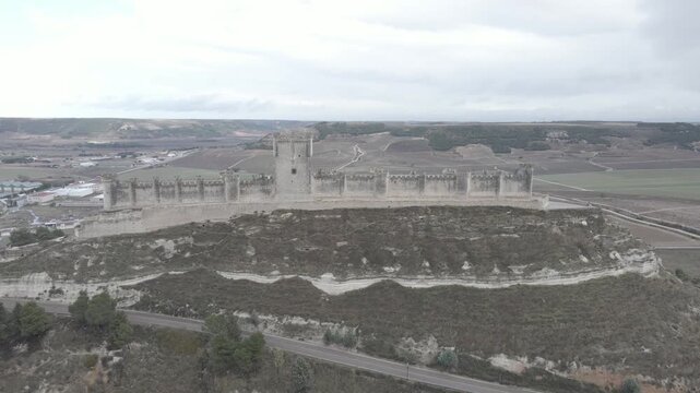 Aerial video of Pe&ntilde;afiel Castle in Valladolid, Spain.