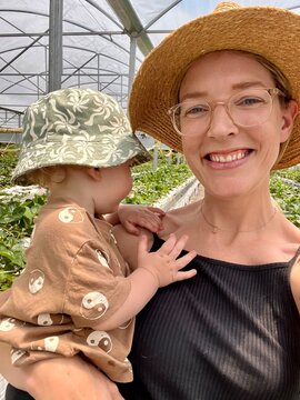 Mom & Bub Strawberry Picking Selfie