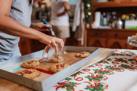 Shaping Christmas Cookies
