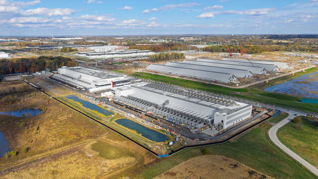 Large data center complex under construction in Ohio